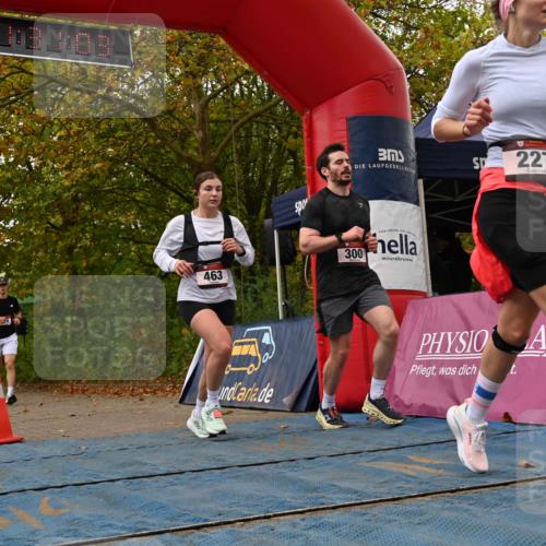11.10.2026 - Bramfelder Halbmarathon 2026 J. Mangold http://msf.ph/oto/10828978 11.10.2026 11:01:01 Laufen 227, 300, 329, 385, 463, 714 meine-sportfotos.de