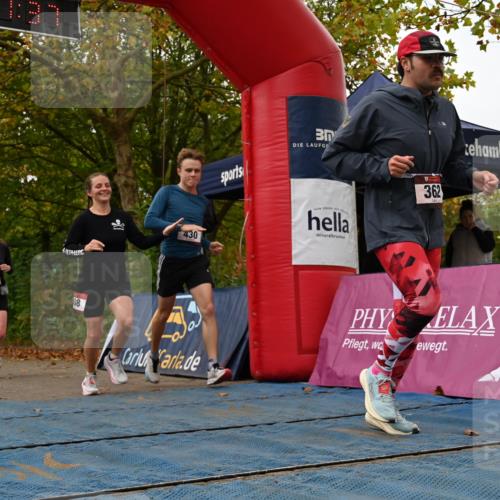 11.10.2026 - Bramfelder Halbmarathon 2026 J. Mangold http://msf.ph/oto/10829069 11.10.2026 11:01:35 Laufen 356, 362, 408, 427, 430 meine-sportfotos.de