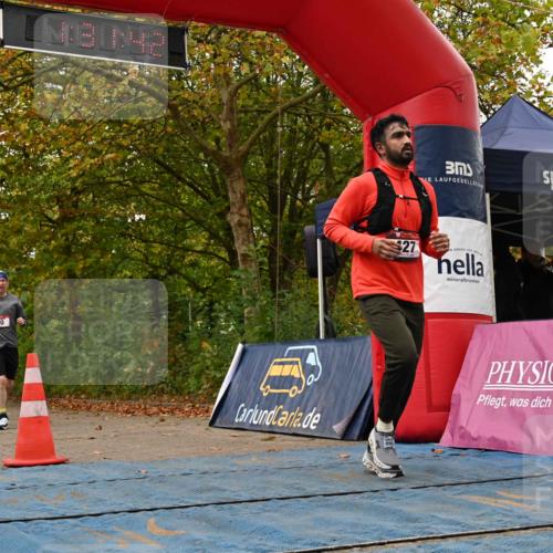 11.10.2026 - Bramfelder Halbmarathon 2026 J. Mangold http://msf.ph/oto/10829095 11.10.2026 11:01:40 Laufen 70, 114, 356, 427 meine-sportfotos.de