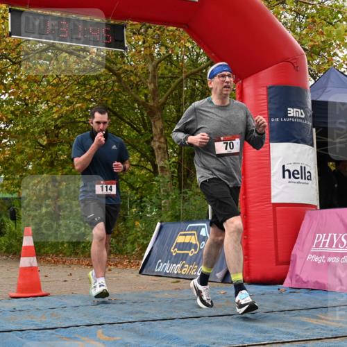 11.10.2026 - Bramfelder Halbmarathon 2026 J. Mangold http://msf.ph/oto/10829108 11.10.2026 11:01:43 Laufen 70, 114, 427 meine-sportfotos.de