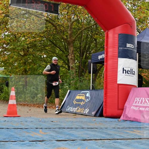 11.10.2026 - Bramfelder Halbmarathon 2026 J. Mangold http://msf.ph/oto/10829143 11.10.2026 11:02:06 Laufen 18 meine-sportfotos.de