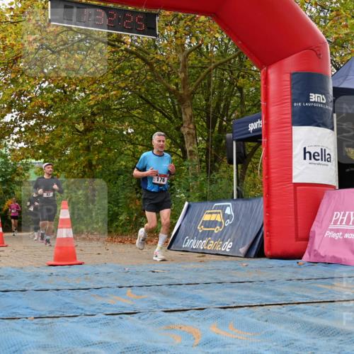 11.10.2026 - Bramfelder Halbmarathon 2026 J. Mangold http://msf.ph/oto/10829178 11.10.2026 11:02:23 Laufen 82, 176, 429, 720 meine-sportfotos.de