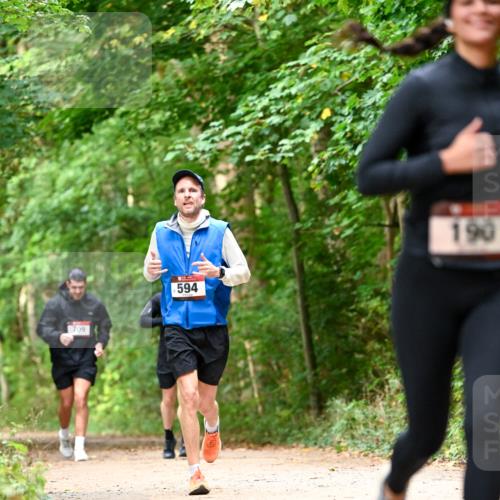 11.10.2026 - Bramfelder Halbmarathon 2026 Dr. Thomas Lammeyer http://msf.ph/oto/10829219 11.10.2026 11:09:09 Laufen 709, 594, 190 meine-sportfotos.de