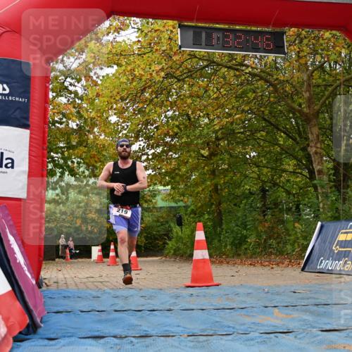 11.10.2026 - Bramfelder Halbmarathon 2026 J. Mangold http://msf.ph/oto/10829250 11.10.2026 11:02:44 Laufen 219 meine-sportfotos.de