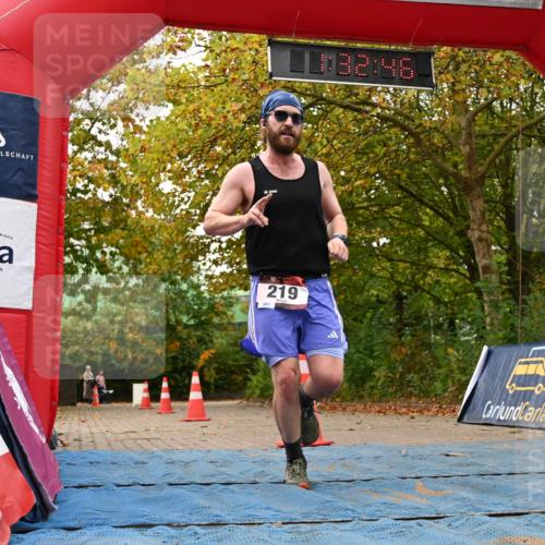 11.10.2026 - Bramfelder Halbmarathon 2026 J. Mangold http://msf.ph/oto/10829257 11.10.2026 11:02:45 Laufen 219 meine-sportfotos.de