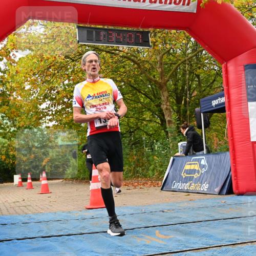11.10.2026 - Bramfelder Halbmarathon 2026 J. Mangold http://msf.ph/oto/10829331 11.10.2026 11:04:06 Laufen 139, 539, 759 meine-sportfotos.de