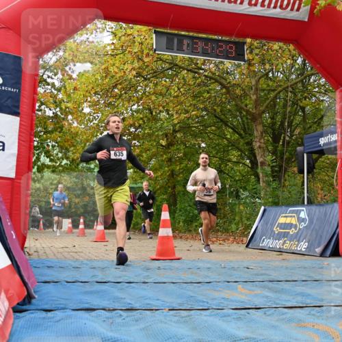 11.10.2026 - Bramfelder Halbmarathon 2026 J. Mangold http://msf.ph/oto/10829338 11.10.2026 11:04:27 Laufen 271, 371, 392, 428, 576, 635 meine-sportfotos.de