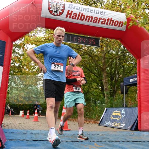 11.10.2026 - Bramfelder Halbmarathon 2026 J. Mangold http://msf.ph/oto/10829374 11.10.2026 11:04:33 Laufen 271, 371, 428, 576 meine-sportfotos.de