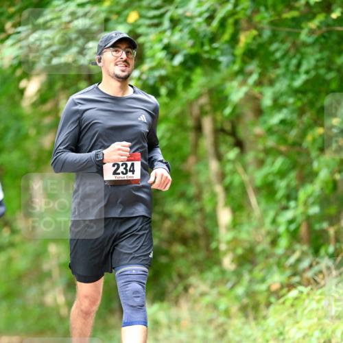 11.10.2026 - Bramfelder Halbmarathon 2026 Dr. Thomas Lammeyer http://msf.ph/oto/10829408 11.10.2026 11:10:18 Laufen 234 meine-sportfotos.de