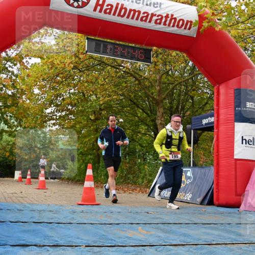 11.10.2026 - Bramfelder Halbmarathon 2026 J. Mangold http://msf.ph/oto/10829411 11.10.2026 11:04:45 Laufen 69, 195, 467, 473 meine-sportfotos.de