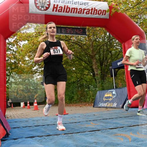 11.10.2026 - Bramfelder Halbmarathon 2026 J. Mangold http://msf.ph/oto/10829480 11.10.2026 11:05:40 Laufen 441, 531 meine-sportfotos.de
