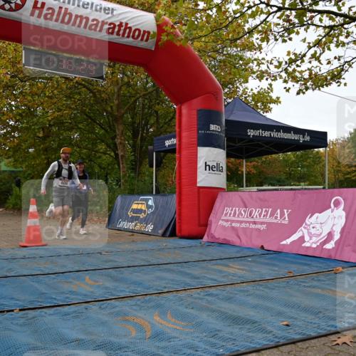11.10.2026 - Bramfelder Halbmarathon 2026 J. Mangold http://msf.ph/oto/10829507 11.10.2026 11:06:28 Laufen 286, 489, 606 meine-sportfotos.de