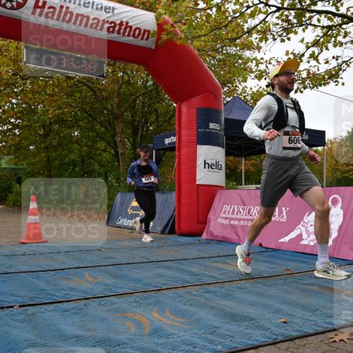 11.10.2026 - Bramfelder Halbmarathon 2026 J. Mangold http://msf.ph/oto/10829518 11.10.2026 11:06:29 Laufen 286, 489, 606 meine-sportfotos.de