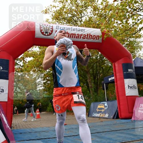 11.10.2026 - Bramfelder Halbmarathon 2026 J. Mangold http://msf.ph/oto/10829551 11.10.2026 11:06:38 Laufen 98, 147, 495 meine-sportfotos.de