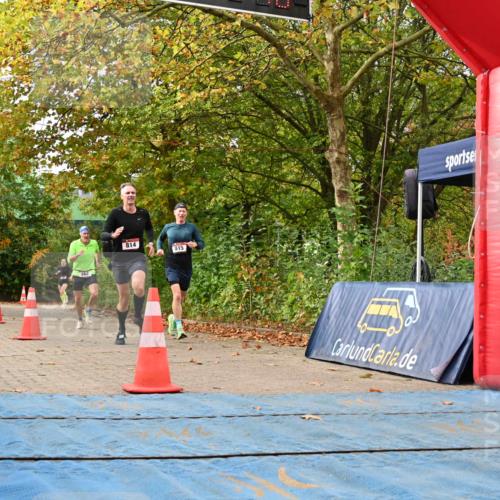 11.10.2026 - Bramfelder Halbmarathon 2026 J. Mangold http://msf.ph/oto/10829629 11.10.2026 11:07:46 Laufen 262, 704, 814, 815 meine-sportfotos.de