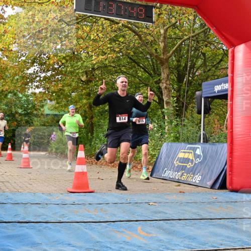 11.10.2026 - Bramfelder Halbmarathon 2026 J. Mangold http://msf.ph/oto/10829640 11.10.2026 11:07:47 Laufen 262, 704, 814, 815 meine-sportfotos.de
