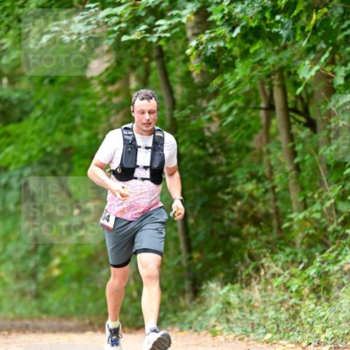 11.10.2026 - Bramfelder Halbmarathon 2026 Dr. Thomas Lammeyer http://msf.ph/oto/10829706 11.10.2026 11:11:25 Laufen 04 meine-sportfotos.de