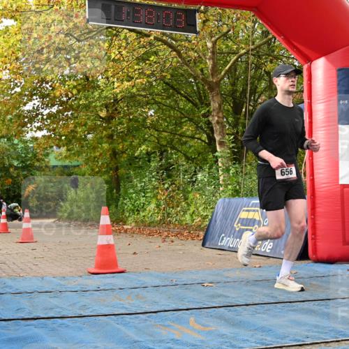 11.10.2026 - Bramfelder Halbmarathon 2026 J. Mangold http://msf.ph/oto/10829740 11.10.2026 11:08:01 Laufen 565, 656 meine-sportfotos.de
