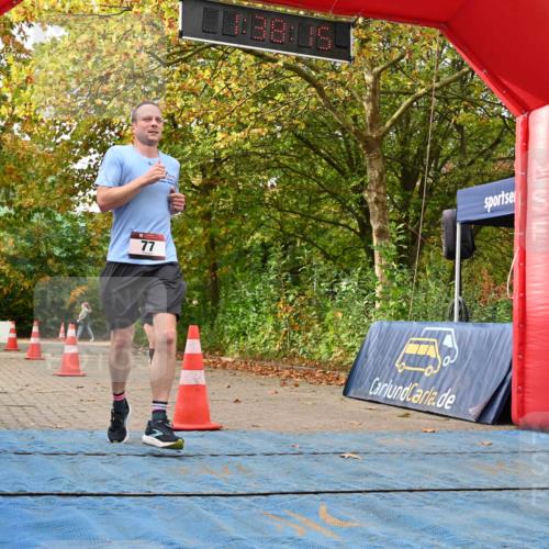 11.10.2026 - Bramfelder Halbmarathon 2026 J. Mangold http://msf.ph/oto/10829761 11.10.2026 11:08:13 Laufen 77, 560 meine-sportfotos.de