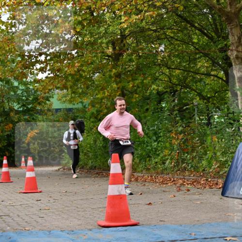 11.10.2026 - Bramfelder Halbmarathon 2026 J. Mangold http://msf.ph/oto/10829790 11.10.2026 11:08:42 Laufen 349, 493 meine-sportfotos.de