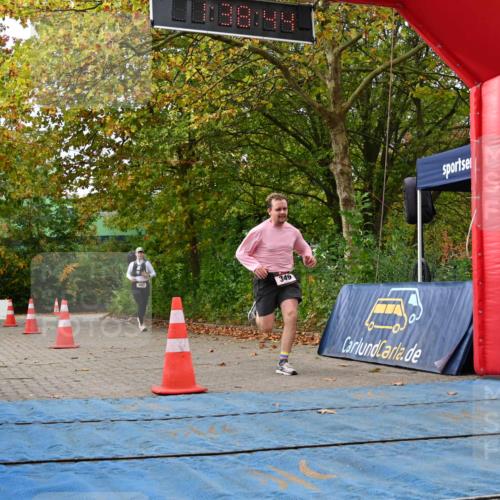 11.10.2026 - Bramfelder Halbmarathon 2026 J. Mangold http://msf.ph/oto/10829798 11.10.2026 11:08:43 Laufen 349, 493 meine-sportfotos.de