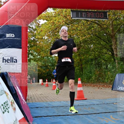11.10.2026 - Bramfelder Halbmarathon 2026 J. Mangold http://msf.ph/oto/10829845 11.10.2026 11:08:58 Laufen 54, 240, 557 meine-sportfotos.de