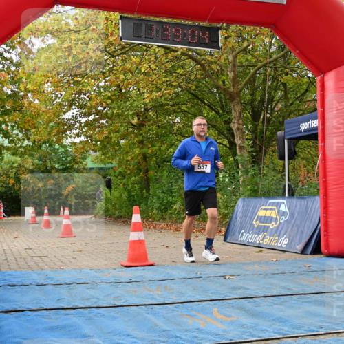 11.10.2026 - Bramfelder Halbmarathon 2026 J. Mangold http://msf.ph/oto/10829858 11.10.2026 11:09:02 Laufen 54, 557 meine-sportfotos.de