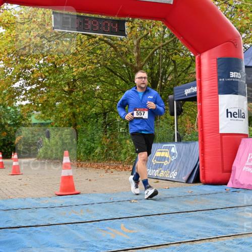 11.10.2026 - Bramfelder Halbmarathon 2026 J. Mangold http://msf.ph/oto/10829862 11.10.2026 11:09:03 Laufen 557 meine-sportfotos.de