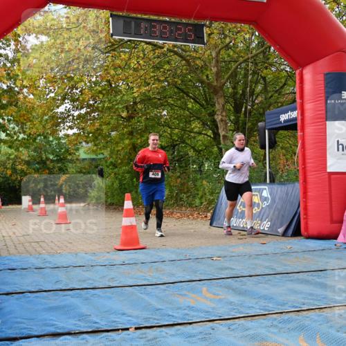 11.10.2026 - Bramfelder Halbmarathon 2026 J. Mangold http://msf.ph/oto/10829900 11.10.2026 11:09:24 Laufen 278, 409 meine-sportfotos.de