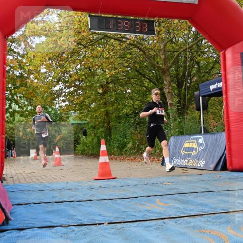 11.10.2026 - Bramfelder Halbmarathon 2026 J. Mangold http://msf.ph/oto/10829925 11.10.2026 11:09:37 Laufen 274, 730 meine-sportfotos.de