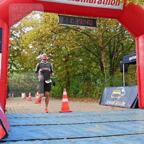 11.10.2026 - Bramfelder Halbmarathon 2026 J. Mangold http://msf.ph/oto/10829937 11.10.2026 11:09:38 Laufen 274, 730 meine-sportfotos.de