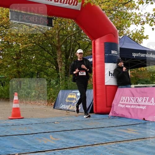 11.10.2026 - Bramfelder Halbmarathon 2026 J. Mangold http://msf.ph/oto/10829982 11.10.2026 11:10:02 Laufen 541 meine-sportfotos.de