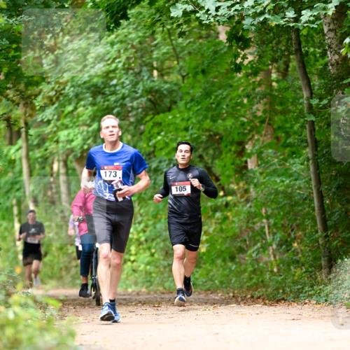 11.10.2026 - Bramfelder Halbmarathon 2026 Dr. Thomas Lammeyer http://msf.ph/oto/10830016 11.10.2026 11:12:20 Laufen 173, 105 meine-sportfotos.de
