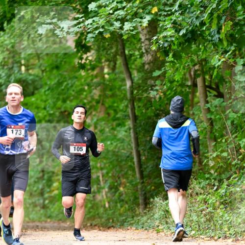11.10.2026 - Bramfelder Halbmarathon 2026 Dr. Thomas Lammeyer http://msf.ph/oto/10830028 11.10.2026 11:12:22 Laufen 173, 105 meine-sportfotos.de