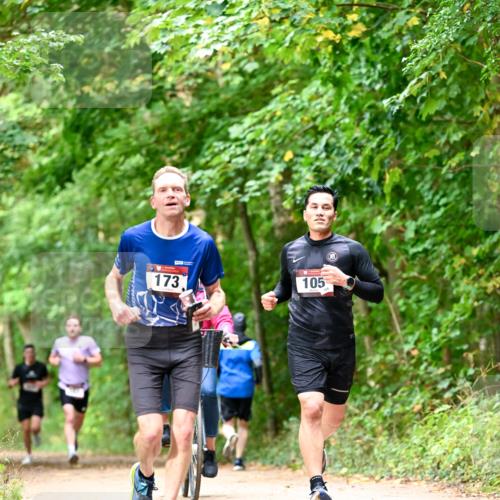 11.10.2026 - Bramfelder Halbmarathon 2026 Dr. Thomas Lammeyer http://msf.ph/oto/10830055 11.10.2026 11:12:24 Laufen 173, 105 meine-sportfotos.de