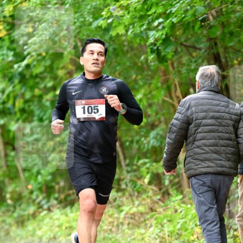 11.10.2026 - Bramfelder Halbmarathon 2026 Dr. Thomas Lammeyer http://msf.ph/oto/10830071 11.10.2026 11:12:25 Laufen 105, 124 meine-sportfotos.de