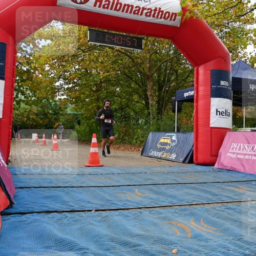 11.10.2026 - Bramfelder Halbmarathon 2026 J. Mangold http://msf.ph/oto/10830086 11.10.2026 11:10:56 Laufen 102 meine-sportfotos.de