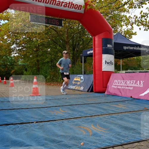 11.10.2026 - Bramfelder Halbmarathon 2026 J. Mangold http://msf.ph/oto/10830115 11.10.2026 11:11:04 Laufen 154 meine-sportfotos.de