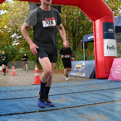 11.10.2026 - Bramfelder Halbmarathon 2026 J. Mangold http://msf.ph/oto/10830135 11.10.2026 11:11:51 Laufen 221, 328, 534, 649 meine-sportfotos.de
