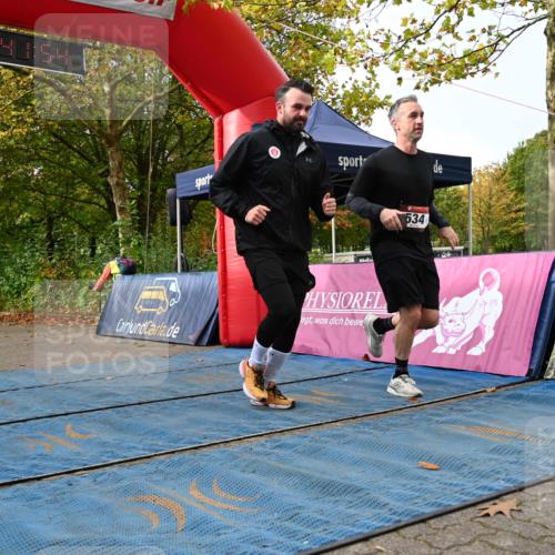 11.10.2026 - Bramfelder Halbmarathon 2026 J. Mangold http://msf.ph/oto/10830143 11.10.2026 11:11:53 Laufen 221, 328, 534, 649 meine-sportfotos.de