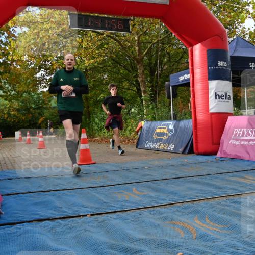 11.10.2026 - Bramfelder Halbmarathon 2026 J. Mangold http://msf.ph/oto/10830148 11.10.2026 11:11:54 Laufen 221, 328, 534, 649 meine-sportfotos.de