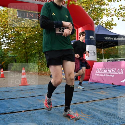 11.10.2026 - Bramfelder Halbmarathon 2026 J. Mangold http://msf.ph/oto/10830162 11.10.2026 11:11:55 Laufen 221, 328, 534, 649 meine-sportfotos.de