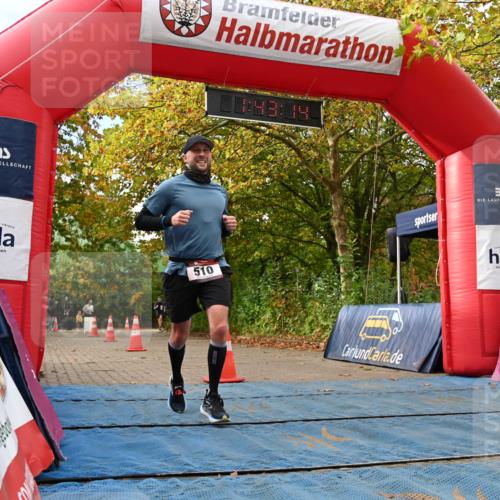 11.10.2026 - Bramfelder Halbmarathon 2026 J. Mangold http://msf.ph/oto/10830226 11.10.2026 11:13:12 Laufen 510, 792 meine-sportfotos.de
