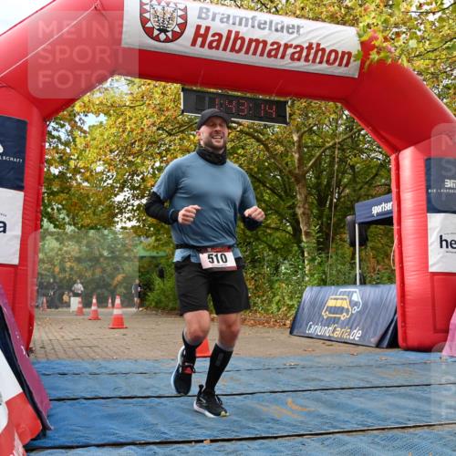 11.10.2026 - Bramfelder Halbmarathon 2026 J. Mangold http://msf.ph/oto/10830228 11.10.2026 11:13:12 Laufen 510, 792 meine-sportfotos.de