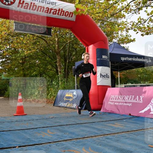 11.10.2026 - Bramfelder Halbmarathon 2026 J. Mangold http://msf.ph/oto/10830302 11.10.2026 11:14:06 Laufen 357 meine-sportfotos.de