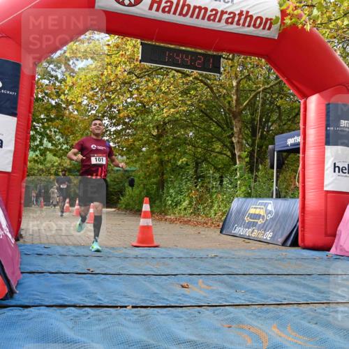 11.10.2026 - Bramfelder Halbmarathon 2026 J. Mangold http://msf.ph/oto/10830320 11.10.2026 11:14:19 Laufen 101, 760 meine-sportfotos.de
