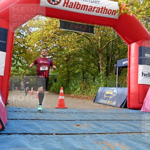 11.10.2026 - Bramfelder Halbmarathon 2026 J. Mangold http://msf.ph/oto/10830322 11.10.2026 11:14:20 Laufen 101, 760 meine-sportfotos.de