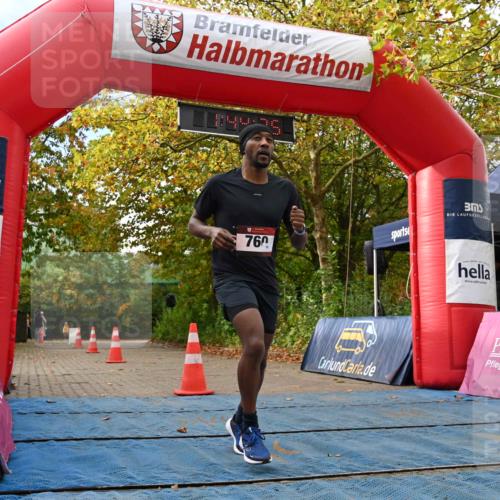 11.10.2026 - Bramfelder Halbmarathon 2026 J. Mangold http://msf.ph/oto/10830345 11.10.2026 11:14:24 Laufen 101, 760 meine-sportfotos.de