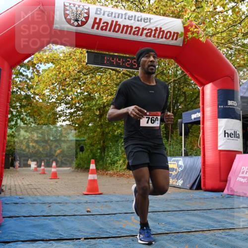 11.10.2026 - Bramfelder Halbmarathon 2026 J. Mangold http://msf.ph/oto/10830348 11.10.2026 11:14:24 Laufen 101, 760 meine-sportfotos.de