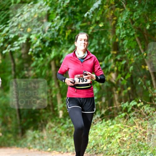 11.10.2026 - Bramfelder Halbmarathon 2026 Dr. Thomas Lammeyer http://msf.ph/oto/10830389 11.10.2026 11:13:18 Laufen 793 meine-sportfotos.de